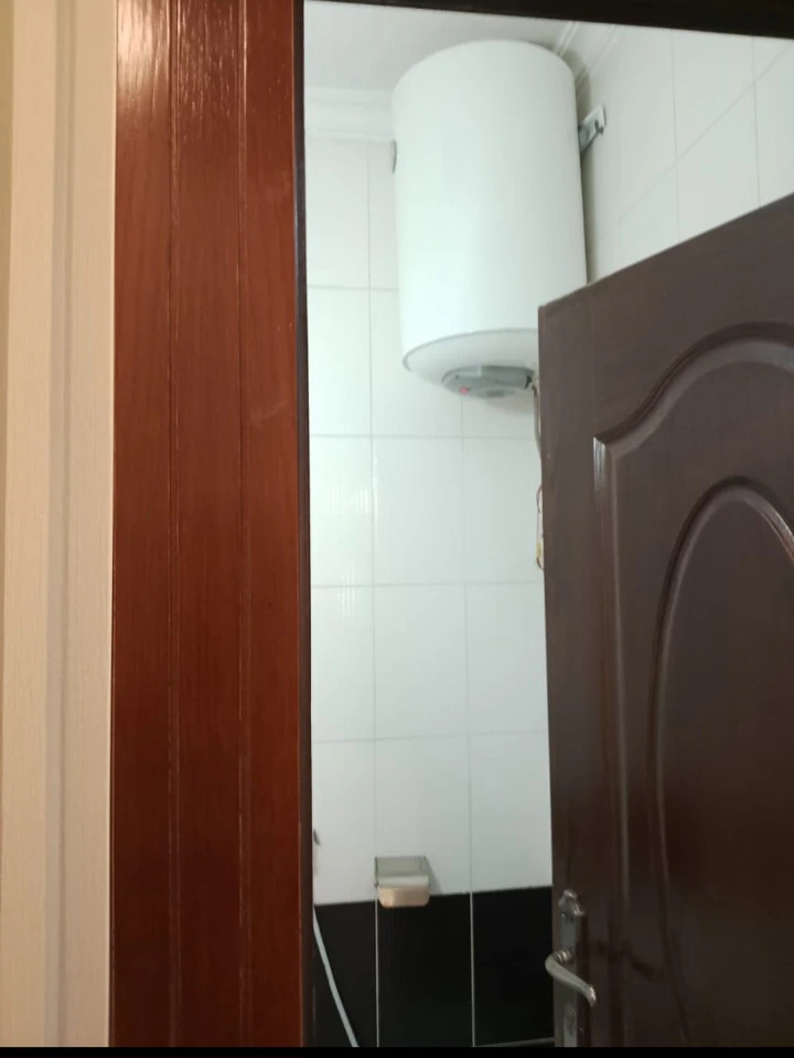 شقة في عمان الجبيهة ام زويتينه  - 50,000 دأ - صورة 1