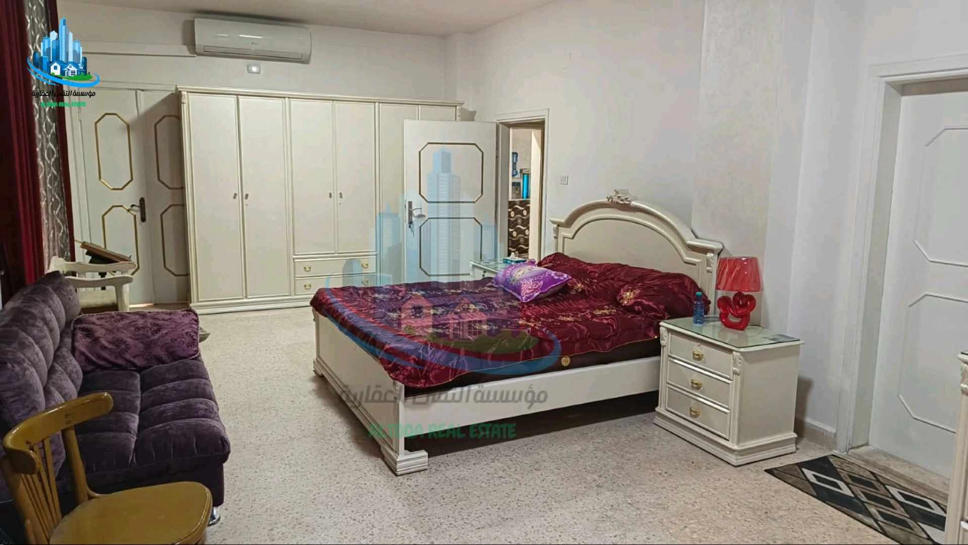 مبنى في الزرقاء الجديده دوار الجي كي - 275,000 دأ - صورة 1
