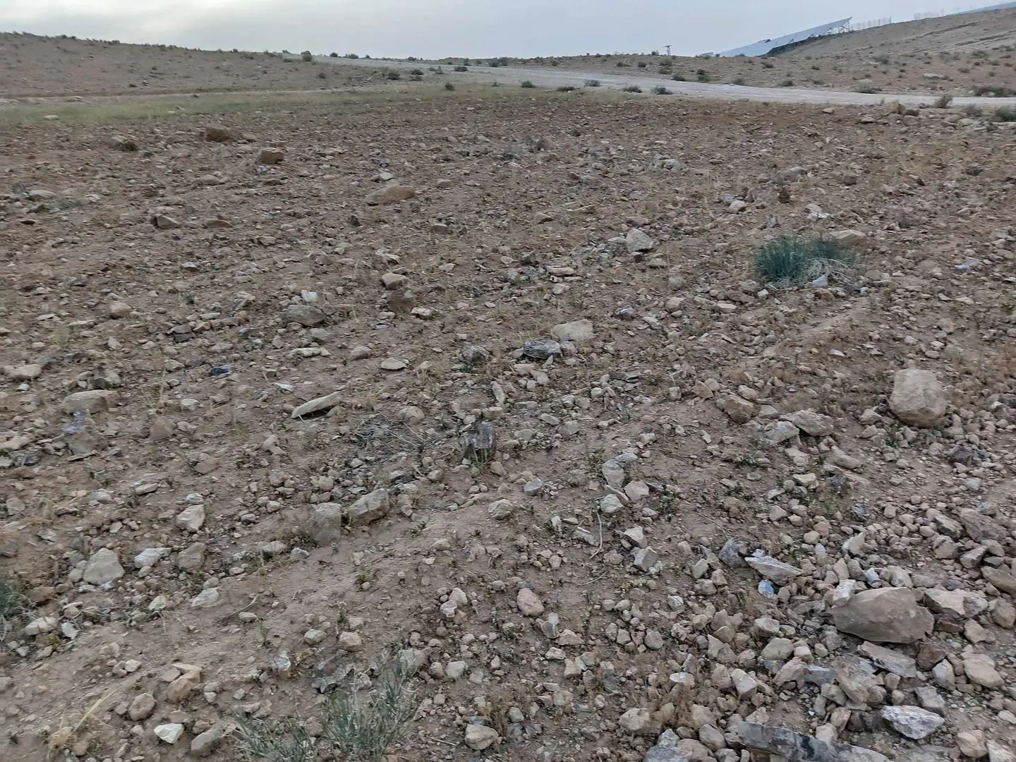 أرض في قطعة أرض 600 متر بالقرب من كازية المناصير  - 8,000 دأ - صورة 1