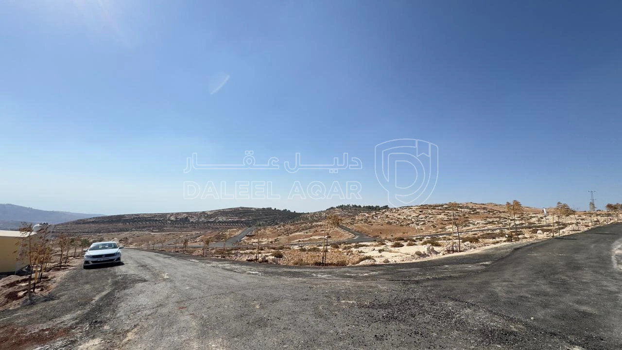 أرض في قرب مرج الحمام، 18 دقيقة فقط من الدوار السابع - 79,500 دأ - صورة 1