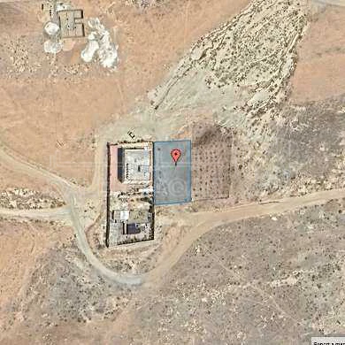 أرض في الزرقاء - أرض للبيع في منطقة " عطل الرصيفة" - 15,000 دأ - صورة 1
