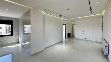 شقة في البنيات طريق المطار - 85,000 دأ - صورة NaN