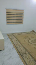 شقة - الحاووز حي الامير محمد بجانب مديريه التربيه - 12000 دأ
