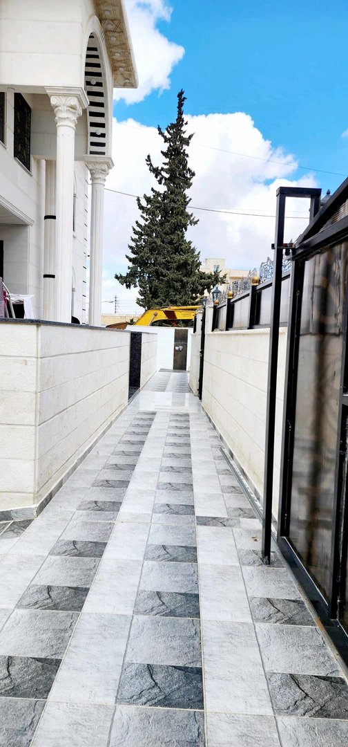 فيلا/منزل في عمان اليادوده خلف الزيكو مول - 290,000 دأ - صورة 1