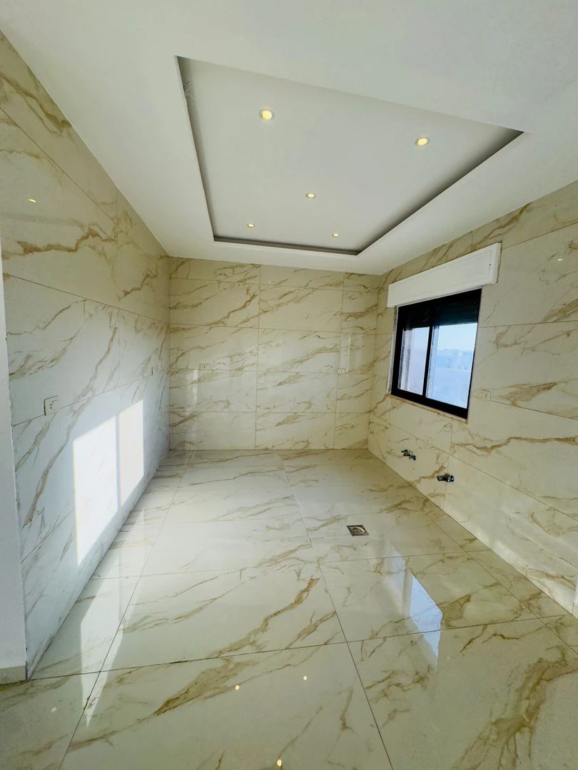 شقة في ماركا - المرقب  - 47,000 دأ - صورة 1