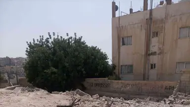 أرض في حي النصر،بالقرب من مسجد الفلاح - 25,000 دأ - صورة NaN