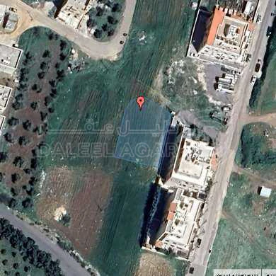 أرض في الظهير - 400,000 دأ - صورة 1