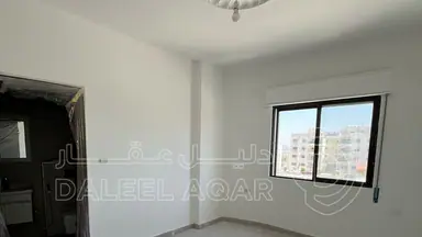 شقة - في جبل الزهور 120 متر ب 55 الف جديدة  - 55000 دأ