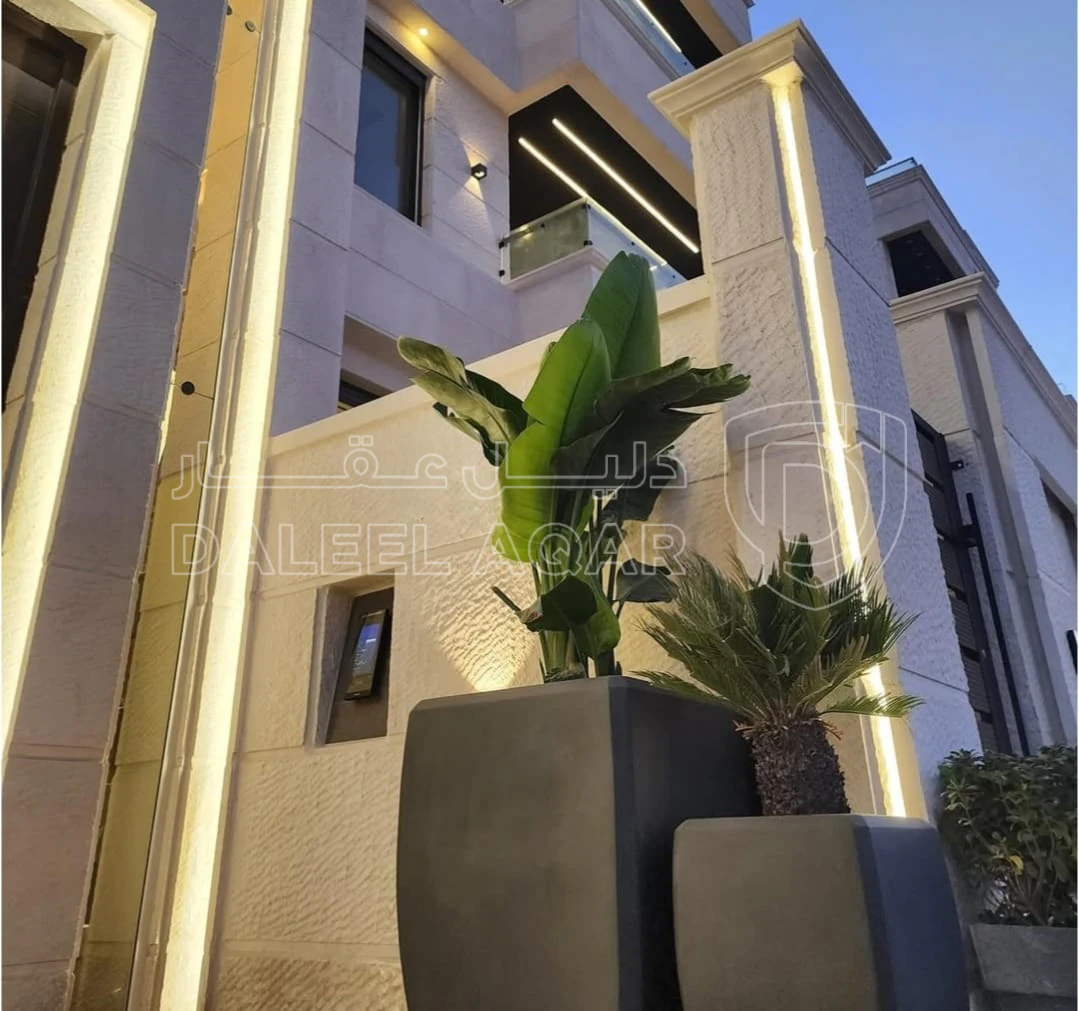 شقة في حي الصحابة – كردور عبدون - رجم عميش - 185,000 دأ - صورة 1