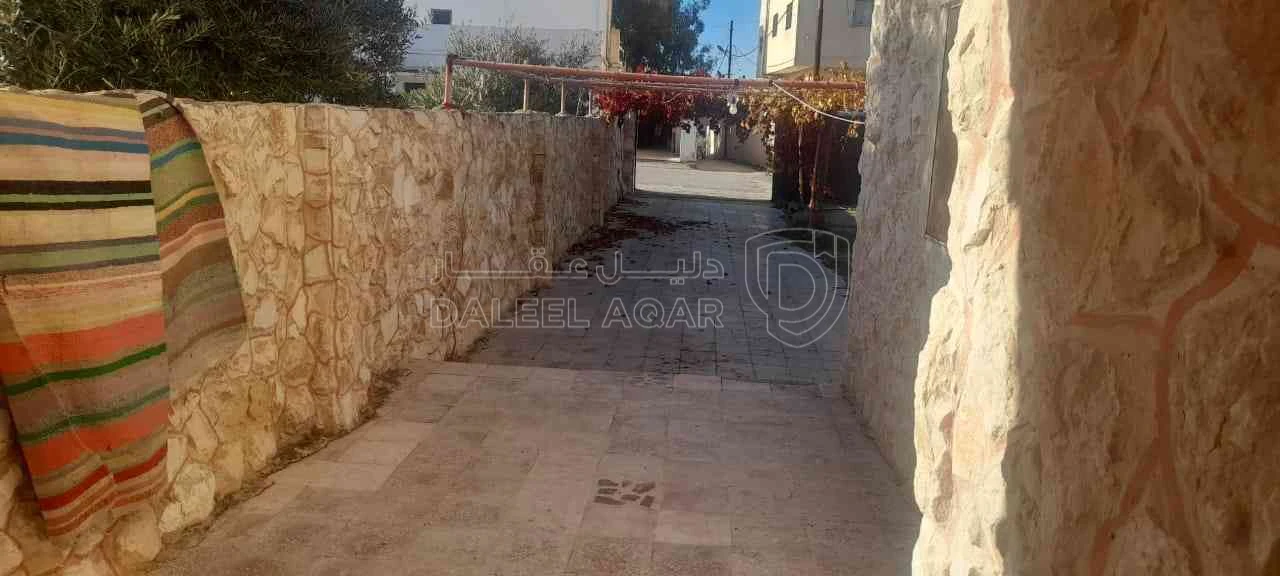 فيلا/منزل في بليلا - 125,000 دأ - صورة 1