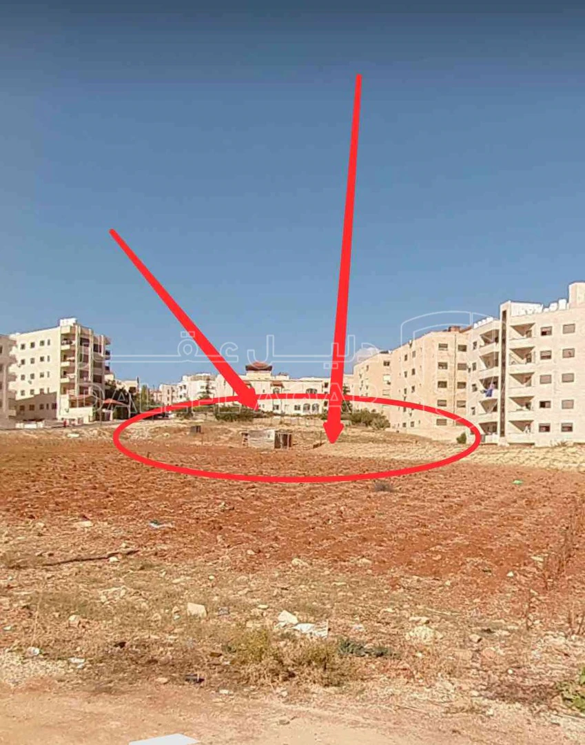 أرض في عمان الجبيهة قرب دوار الاميرة بسمه - 395,000 دأ - صورة 1