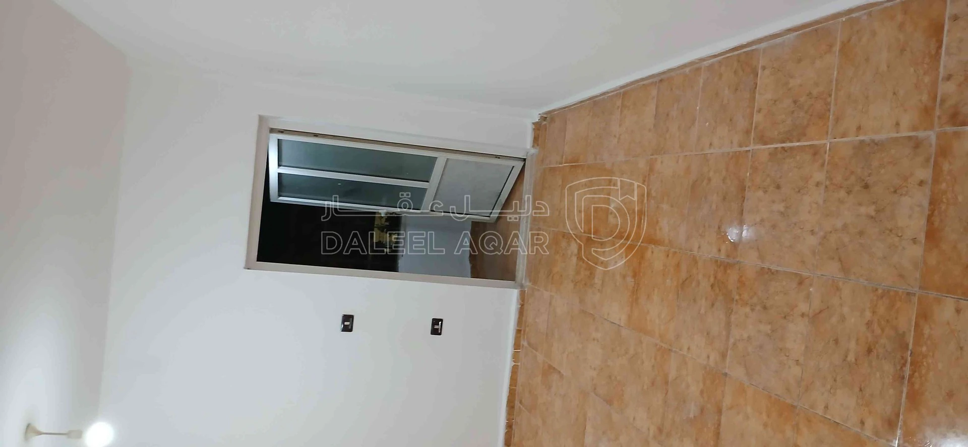 شقة في المرج بالقرب من دوار الإسكان  - 25,000 دأ - صورة 1