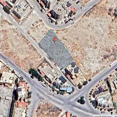 أرض في قطعة ارض سكنية للبيع في البتراوي واجهه على الشارع - 135,000 دأ - صورة 1