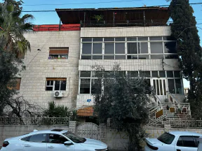 مبنى في شارع منصور السرحان  - 200,000 دأ - صورة NaN