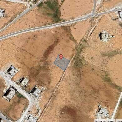 أرض في بالقرب من ملعب 100 - 44,000 دأ - صورة 1