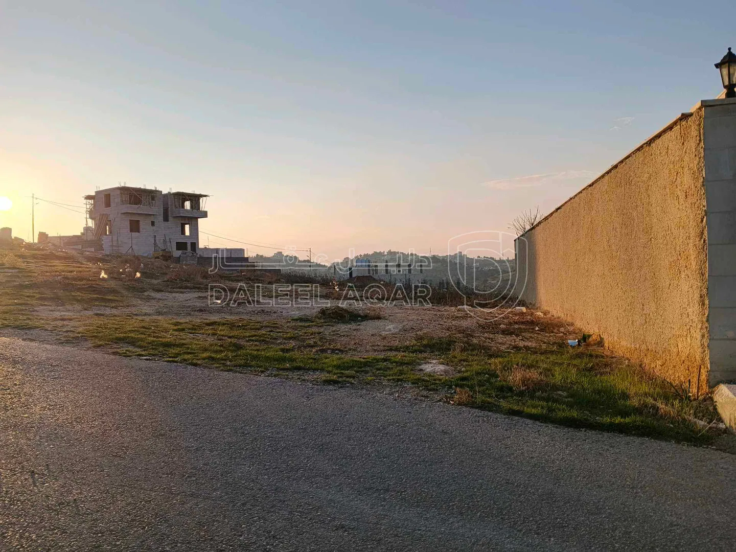 أرض في الزرقاء قضاء بيرين رجم الشوك  - 43,000 دأ - صورة 1