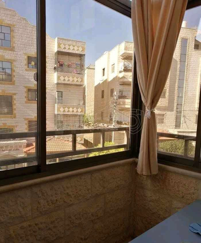 شقة في عمان،امام طوارئ مشفى الأمير حمزة  - 56,000 دأ - صورة 1