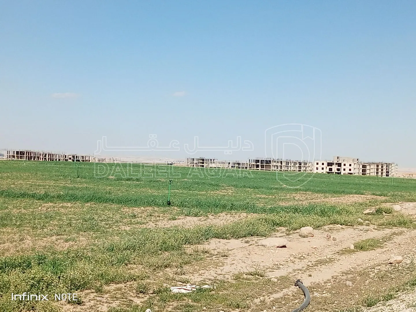 أرض في الجيزة مدخل مشروع تعمير مقابل محطة جوبترول  - 35,000 دأ - صورة 1