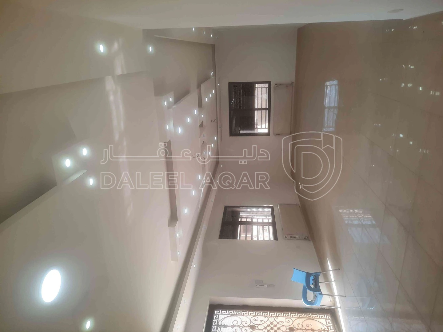 شقة في شقة ارضية مع حدائق للبيع في عرجان - 115,000 دأ - صورة 1