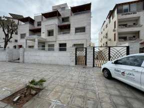 شقة - العقبة السكنية الثامنة  - 115000 دأ