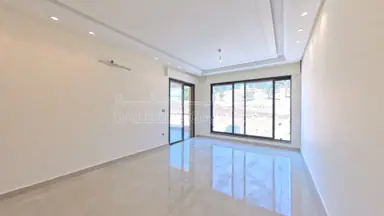 شقة في طريق المطار الحويطي خلف المدارس العالمية - 145,000 دأ - صورة NaN