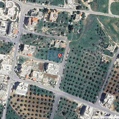 شقة في البنيات - بعيدة عن شارع المطار 200 متر - 117,000 دأ - صورة 1
