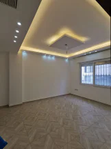 مبنى في قرب مدارس النزهة - 560,000 دأ - صورة NaN