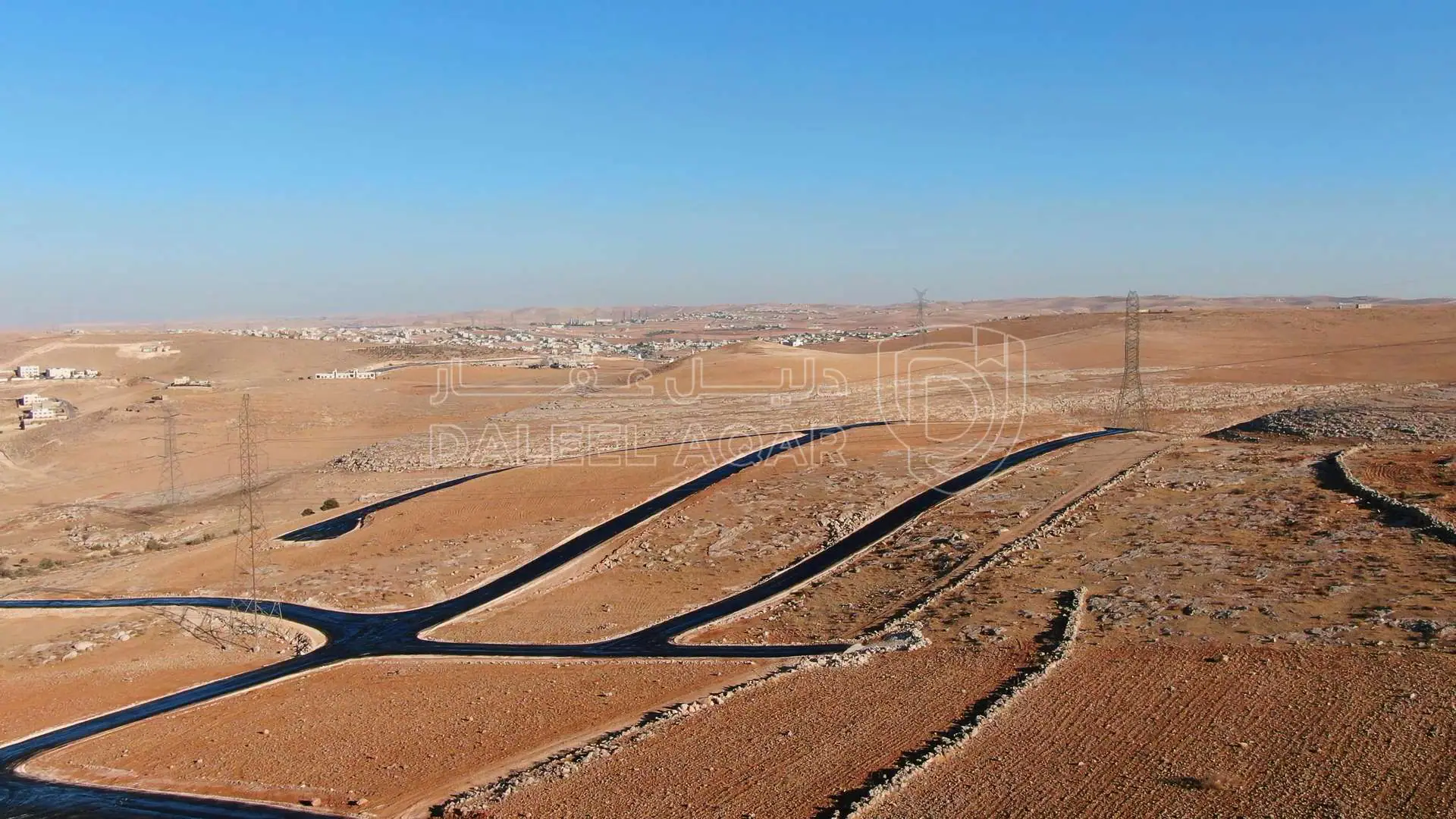 أرض في أرض سكنية بالمستندة الجديدة- 2.5 كم عن اشارة الغاز - 38,000 دأ - صورة 1