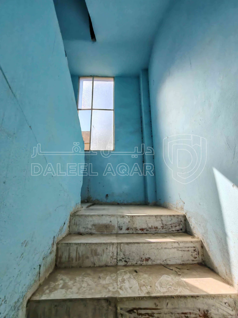 فيلا/منزل في 🏫بيت في الهاشمية طابقين مستقل للبيع - 27,000 دأ - صورة 1