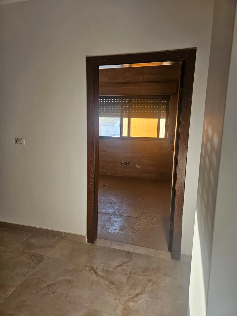 شقة في السلط - نقب الدبور  - 56,000 دأ - صورة 1
