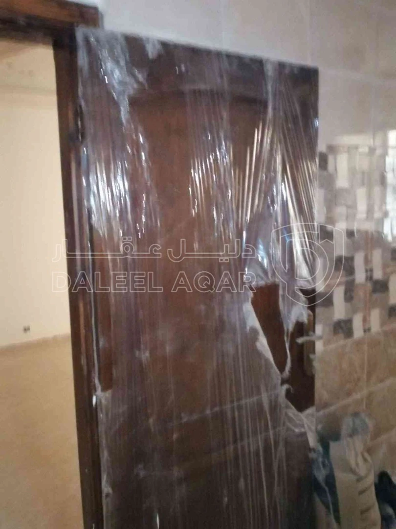 شقة في اربد الحي الشرقي ميدان الزعبي غرب حديقة الزهراء ب ٢٠٠ متر - 42,000 دأ - صورة 1