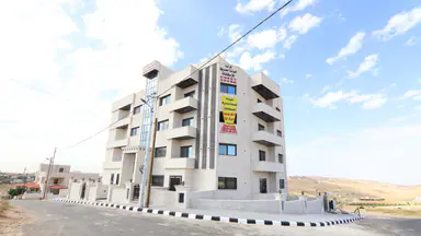 شقة - عمان  ابونصير خلف الاكاديمية البحرية  - 82000 دأ