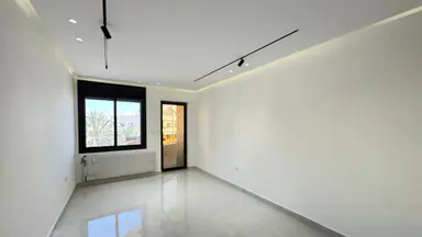 شقة في البنيات طريق المطار - 85,000 دأ - صورة NaN