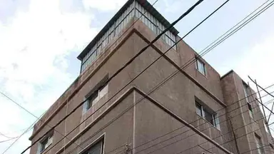 مبنى - عماره للبيع في ماركا - 105000 دأ