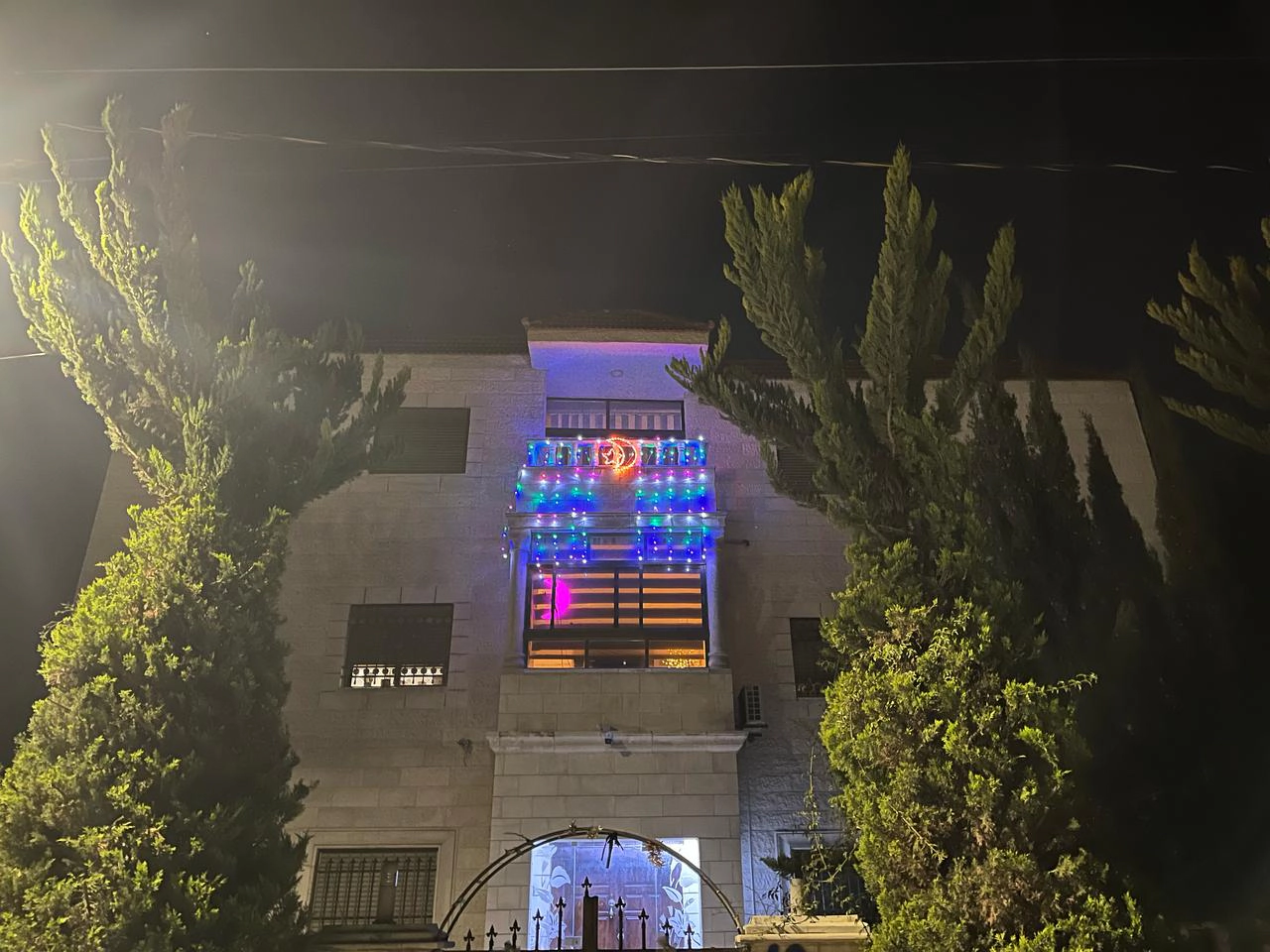 مبنى في البنيات الجنوبي بالقرب من مسجد القاسم  - 530,000 دأ - صورة 1