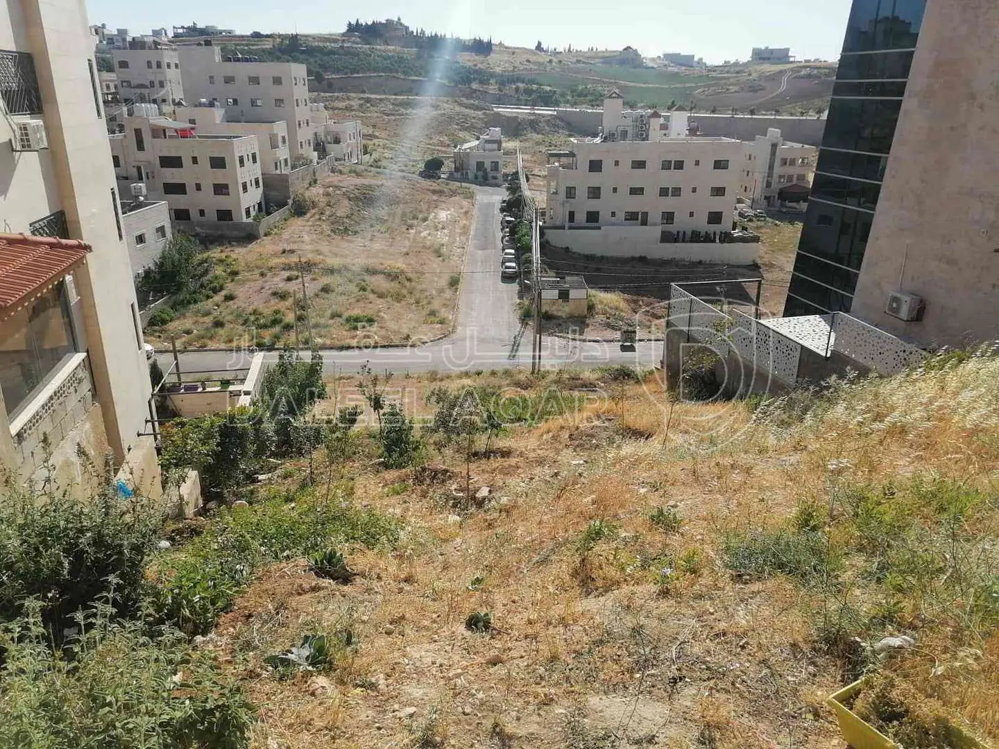 أرض في عمان. ضاحية الياسمين جديده . اسكان مهدسين - 165,000 دأ - صورة 1