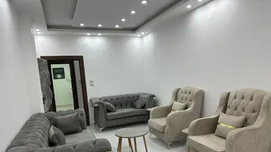 شقة - ابو علندا قرب دوار البنزين  - 60000 دأ