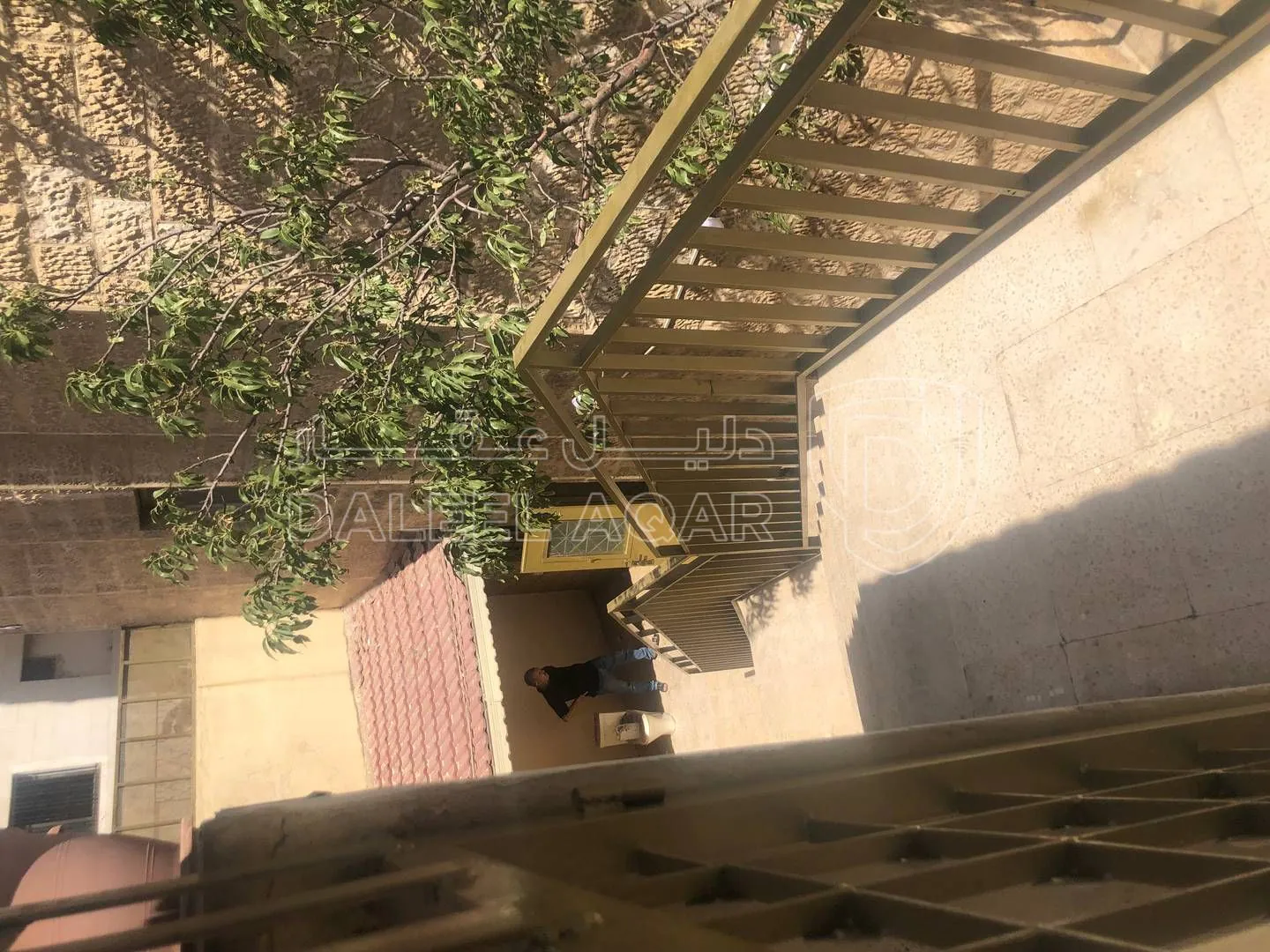 شقة في شقة أرضية للبيع في جبل النصر حي عدن - 29,000 دأ - صورة 1