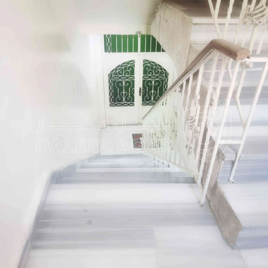 مبنى في عمان جبل عمان الدوار الثاني - 650,000 دأ - صورة 1