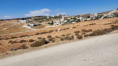 أرض في ام القطين - 69,000 دأ - صورة NaN