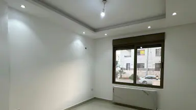 شقة - قرب مسجد عمر بن الخطاب - 69000 دأ