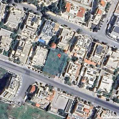 أرض في جنوب غرب السفارة اليمنية بـ 200 متر - 935,000 دأ - صورة 1