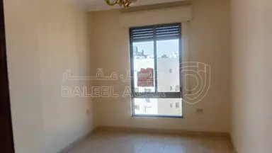 شقة في خلف محطه البرج  - 73,000 دأ - صورة NaN