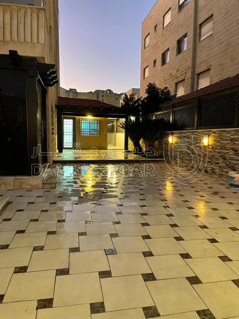 شقة في شقة للبيع قرب مستشفى ابن الهيثم استثمار ممتاز - 165,000 دأ - صورة 1