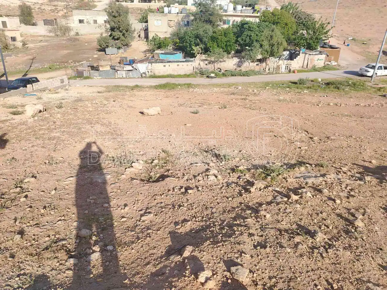 أرض في الزرقاء حي الأحمد قرب سجن بيرين - 15,000 دأ - صورة 1