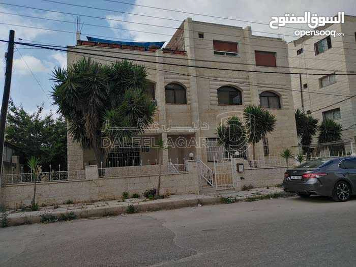 مبنى في اربد - الحي الشرق بالقرب من دوار الدره  - 185,000 دأ - صورة 1