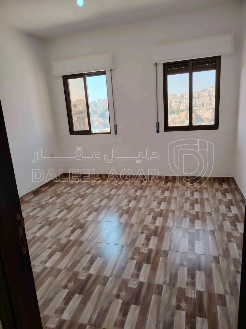 شقة في شقق للبيع جبل الزهور  - 67,000 دأ - صورة 1