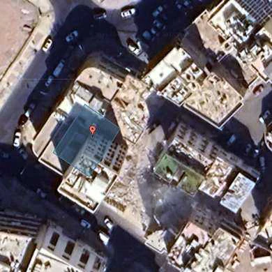مبنى في البنایة تقع في المنطقة التجاریة  - 800,000 دأ - صورة 1