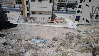 أرض - خلف محطة شحن السيارات الكهربائية شارع الكرامة - 60000 دأ