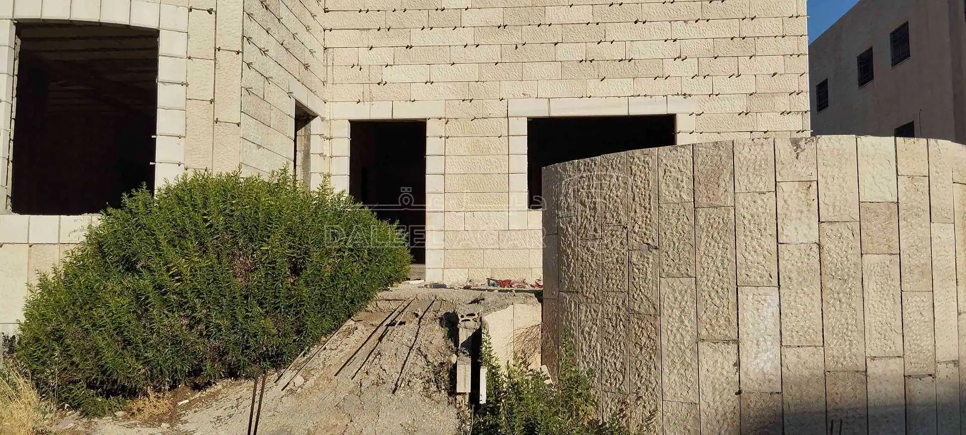 فيلا/منزل في جويدة إسكان المالية والزراعه بجانب نادي الرمايه الملكي - 180,000 دأ - صورة 1